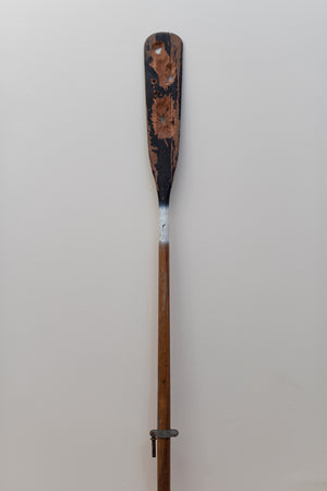James Leonard - Image of the length of Untitled Oar no. 2; a white ring circling its neck is made visible